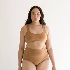 ARQ Wide Strap Bra in Camel